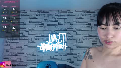 Lady Violet Bridgerton online show from 12/31/24, 03:09