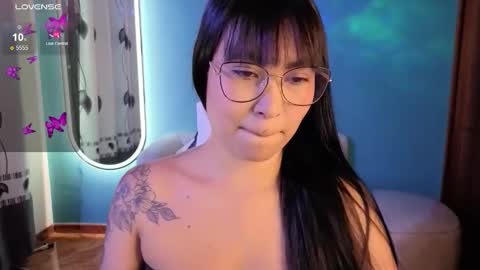 Lady Violet Bridgerton online show from 10/11/25, 10:30