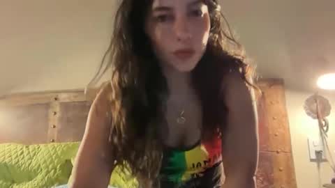 Snapshot of ladyarwen1 chatting on 10/16/25, 02:12 LadyArwen online show from 10/16/25, 02:12