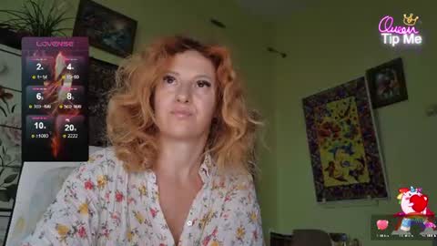 Snapshot of ladybigsmile chatting on 07/21/26, 01:52 Sima Ladybigsmile online show from 07/21/26, 01:52