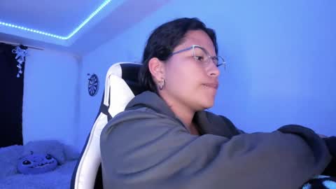  Lady  online show from 01/12/25, 02:35