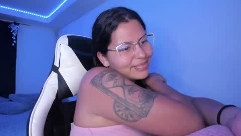  Lady  online show from 01/16/25, 07:49