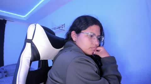  Lady  online show from 01/31/25, 05:51