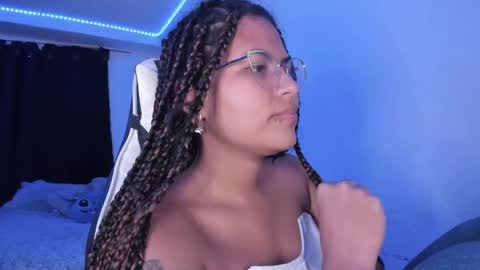  Lady  online show from 02/10/25, 07:58