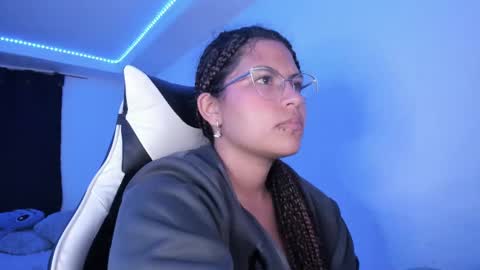  Lady  online show from 02/13/25, 03:07