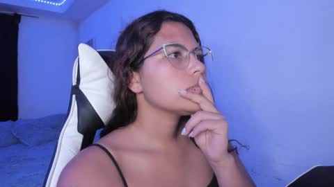  Lady  online show from 09/10/25, 02:33