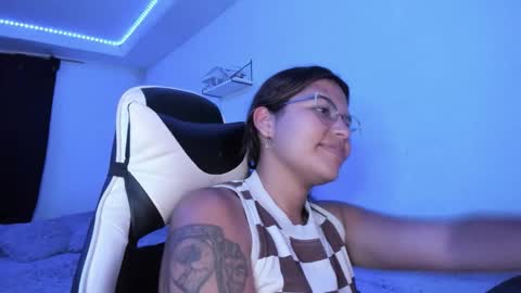  Lady  online show from 03/05/26, 01:56