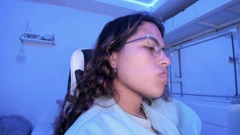  Lady  online show from 06/08/26, 02:34
