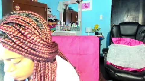 Snapshot of ladydanniela chatting on 12/04/24, 10:08 leidy daniela online show from 12/04/24, 10:08