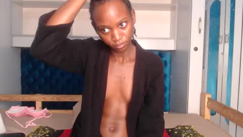 ladydiva69 online show from 03/01/25, 05:20