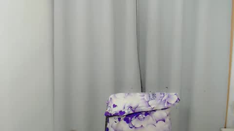 Snapshot of ladyfucker_ chatting on 10/12/25, 08:08 ladyfucker_ online show from 10/12/25, 08:08