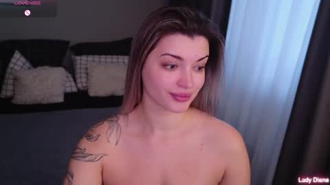 ladylancaster online show from 12/01/25, 07:13