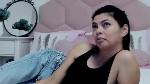 Lia online show from 01/30/25, 07:39