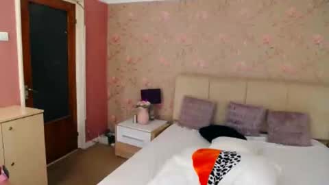 Snapshot of ladymariahx chatting on 02/27/25, 01:05 ladymariahx online show from 02/27/25, 01:05