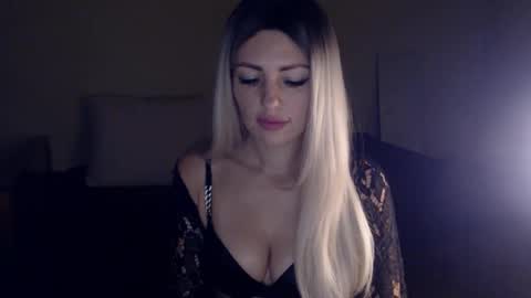 Snapshot of ladymoonlight8 chatting on 12/28/24, 01:59 Monika online show from 12/28/24, 01:59