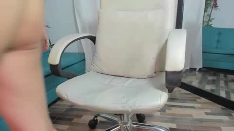 Snapshot of ladynemesis00 chatting on 02/03/25, 10:43 ladynemesis00 online show from 02/03/25, 10:43