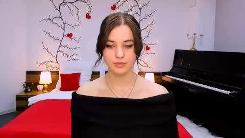 Snapshot of ladyofcandy chatting on 03/04/25, 12:44 Amelia online show from 03/04/25, 12:44