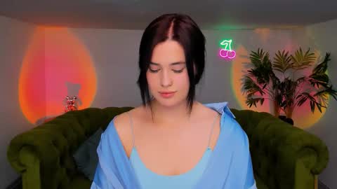 Snapshot of ladyofcandy chatting on 10/09/25, 01:20 Amelia online show from 10/09/25, 01:20