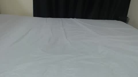 Snapshot of ladyqeeen chatting on 02/17/26, 07:31 ladyqeeen online show from 02/17/26, 07:31