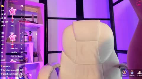 Lady  online show from 01/14/25, 09:45