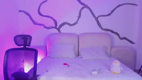 Lady  online show from 03/04/25, 04:17