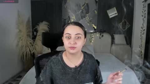 Lady  online show from 01/11/26, 03:22