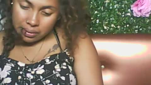 LadyXSnakes online show from 12/16/25, 08:41