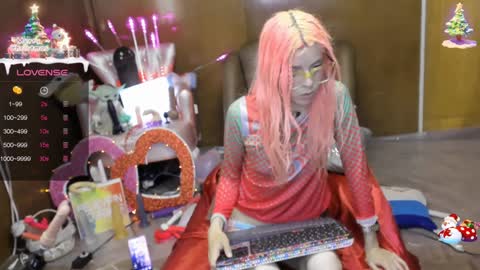 Skinnygirl online show from 01/15/25, 03:22