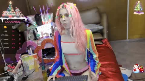 Skinnygirl online show from 01/27/25, 04:20