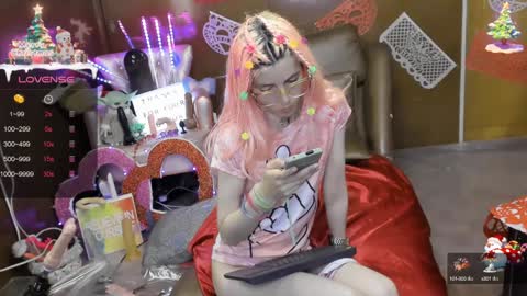 Skinnygirl online show from 02/04/25, 02:07