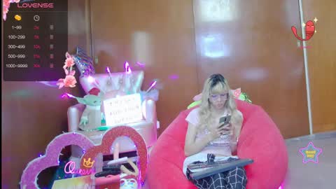 Skinnygirl online show from 04/04/26, 12:20