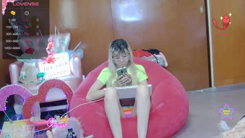 Skinnygirl online show from 04/24/26, 12:46