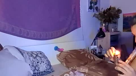 Sara Florez online show from 12/02/24, 08:52