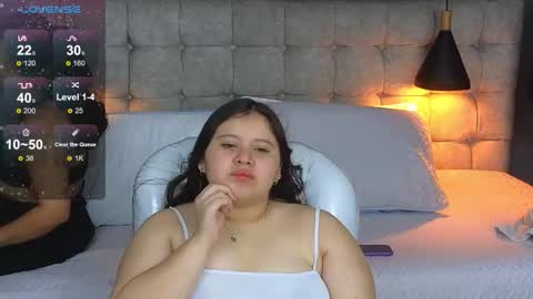    online show from 12/15/25, 10:47