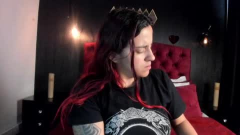 Laia  online show from 04/19/26, 11:53