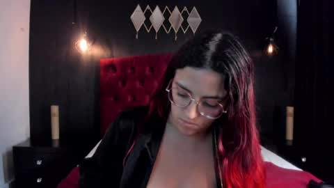 Laia  online show from 04/29/26, 05:30