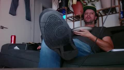 Snapshot of laidback_and_chill chatting on 12/06/24, 04:36 Rick online show from 12/06/24, 04:36