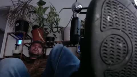 Snapshot of laidback_and_chill chatting on 12/10/24, 10:47 Rick online show from 12/10/24, 10:47