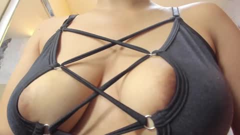   online show from 11/05/25, 12:27