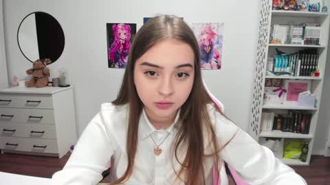 Kira online show from 01/23/25, 12:25