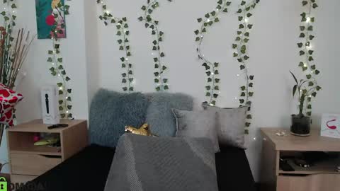 lairen baby online show from 04/23/26, 11:42