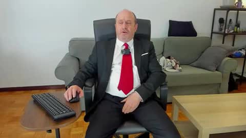 lajose52 online show from 10/23/25, 07:12