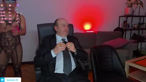 lajose52 online show from 04/19/26, 08:22