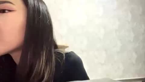 Snapshot of lakeishatimber chatting on 10/05/25, 03:10 Luna online show from 10/05/25, 03:10