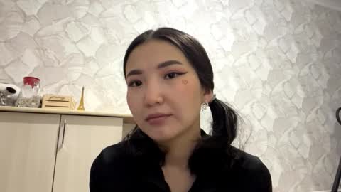 Snapshot of lakeishatimber chatting on 10/17/25, 03:14 Luna online show from 10/17/25, 03:14