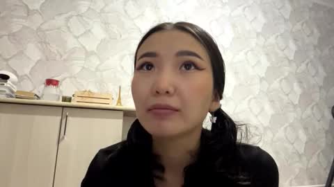 Snapshot of lakeishatimber chatting on 10/20/25, 03:12 Luna online show from 10/20/25, 03:12