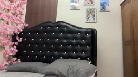 Snapshot of lakshmi_filipina chatting on 06/28/26, 10:10 kristine online show from 06/28/26, 10:10
