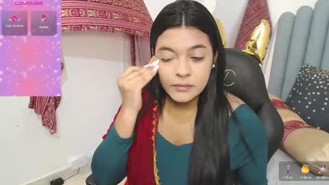 Snapshot of lakshmirani617378 chatting on 10/07/25, 11:40 Laskhmirani online show from 10/07/25, 11:40