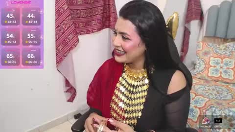 Snapshot of lakshmirani617378 chatting on 10/29/25, 12:07 Laskhmirani online show from 10/29/25, 12:07