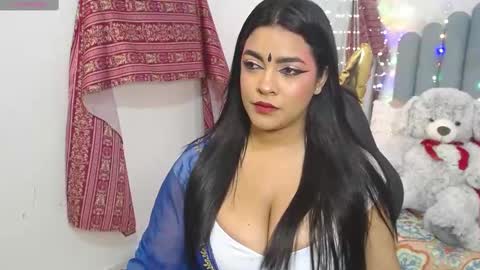 Snapshot of lakshmirani617378 chatting on 11/12/25, 11:54 Laskhmirani online show from 11/12/25, 11:54